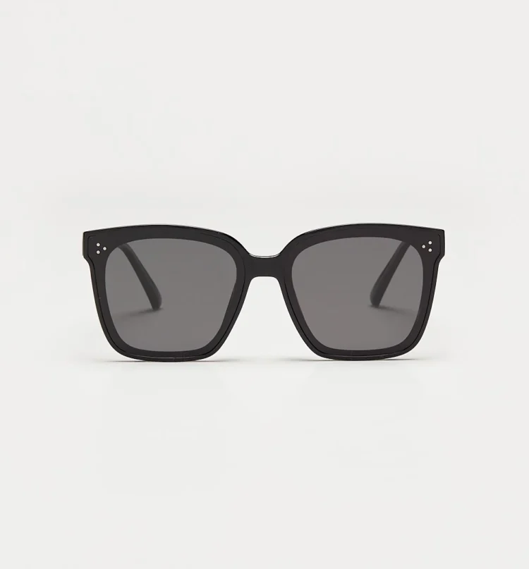 1802202505 Gracie, Black sunglasses front view