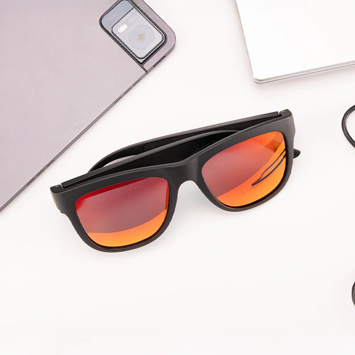 Image that signifies COSSELIE's Smart Sunglasses' collection